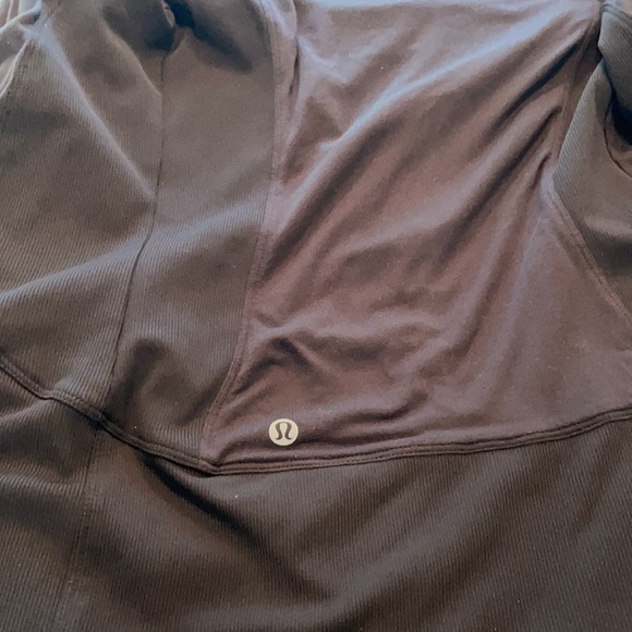 Lulu lemon hooded jacket - Picture 5 of 5